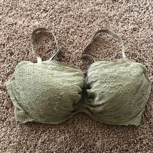 Victoria’s Secret lace bralette